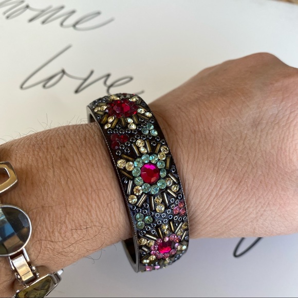 Gunmetal multi color rhinestone bangle bracelet - Picture 4 of 4